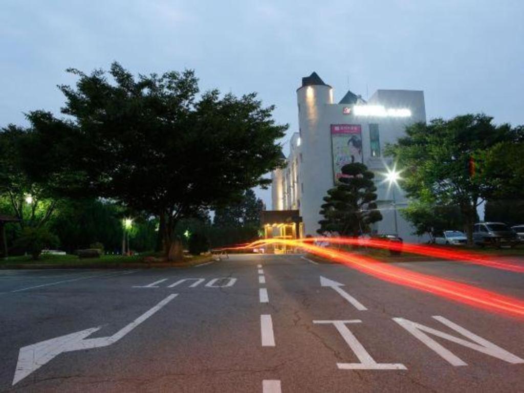 Anmyeondo Plaza Hotel Taean Exterior photo